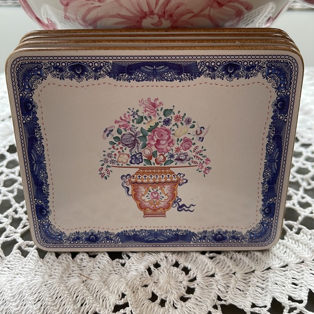 Vtg Set of 4 Lady Clare flower coasters